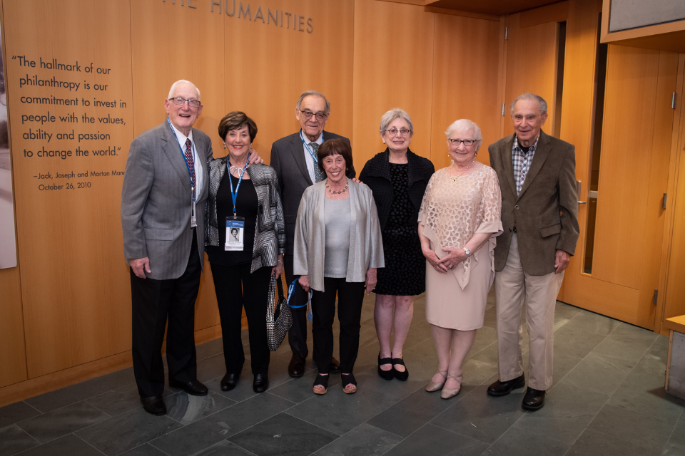 group of alumni from class of 1954 gathered 