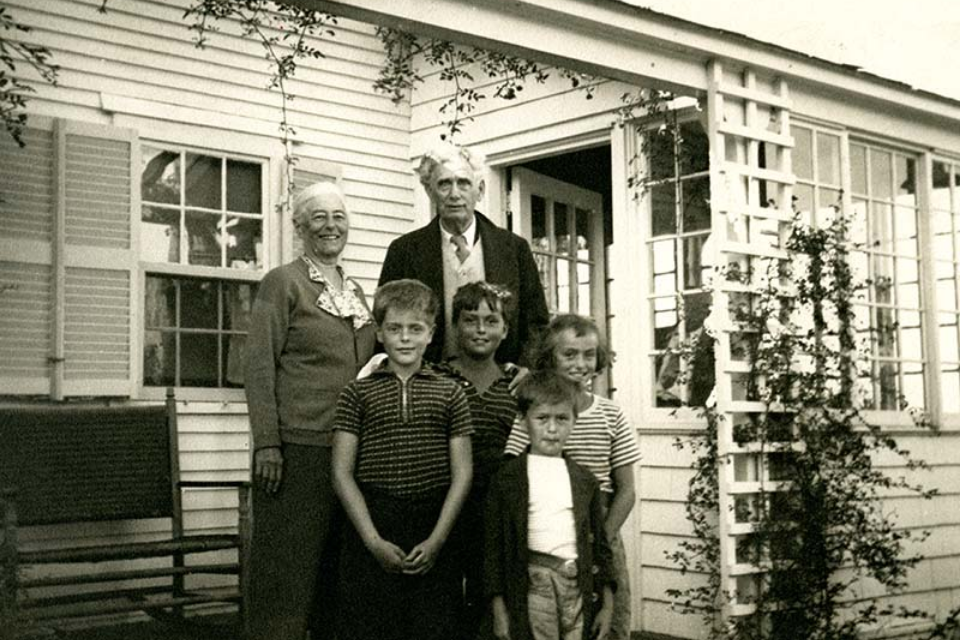 Louis Brandeis and his wife Alice with their grandchildren