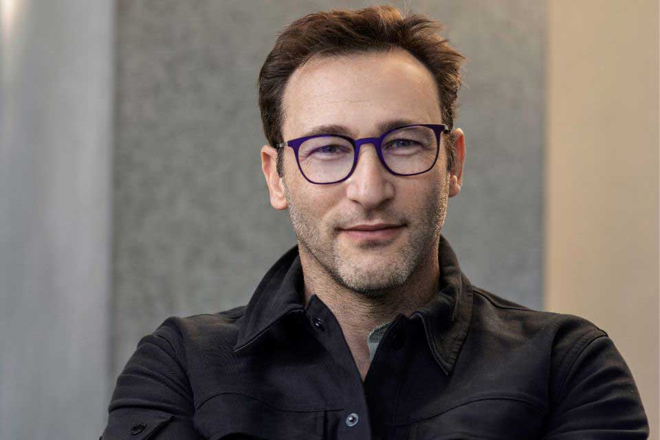 Five Big Takeaways From the Optimistic Worldview of Simon Sinek '95, 2023, Alumni, Friends and Families