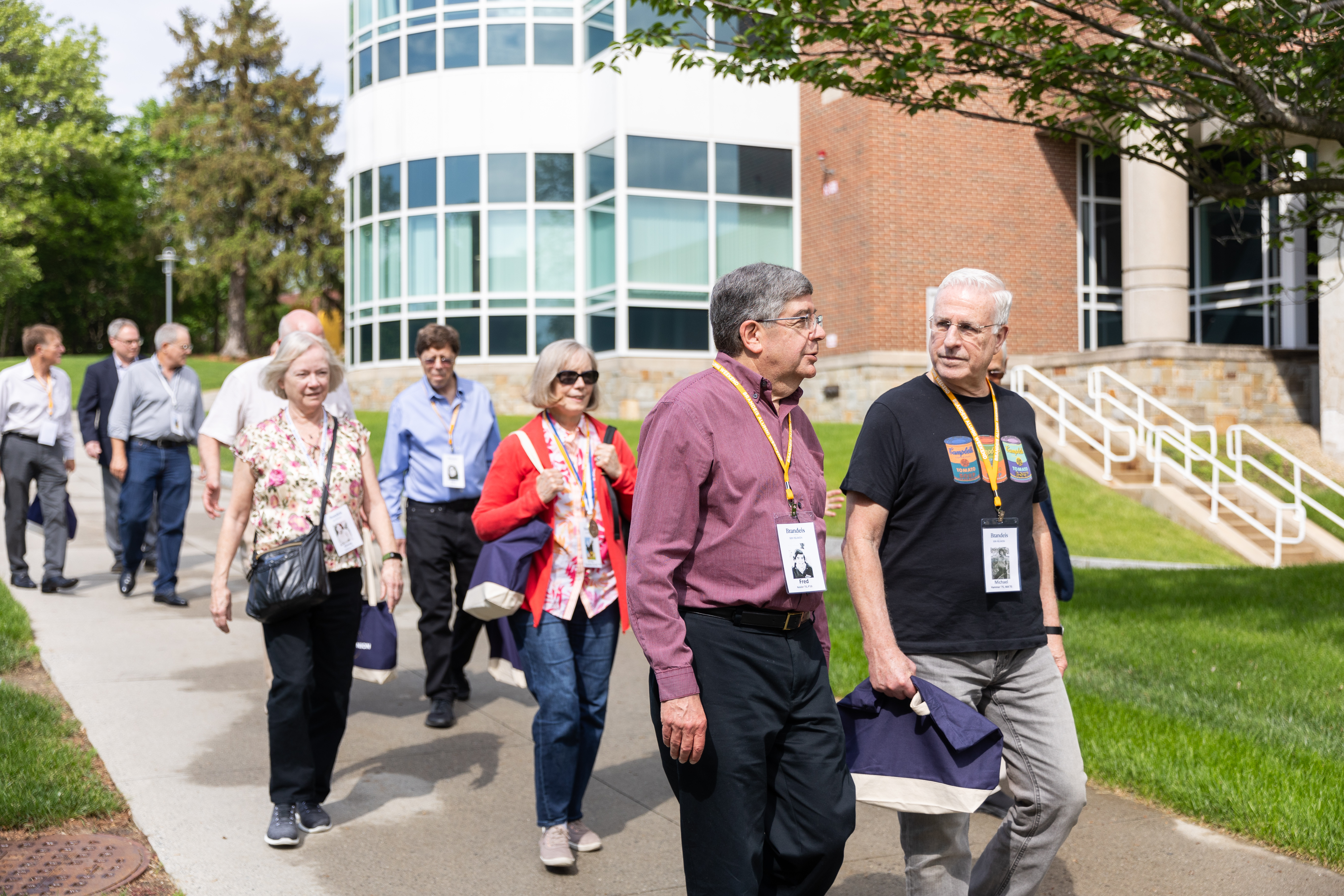 Class of 1975 takes a campus tour