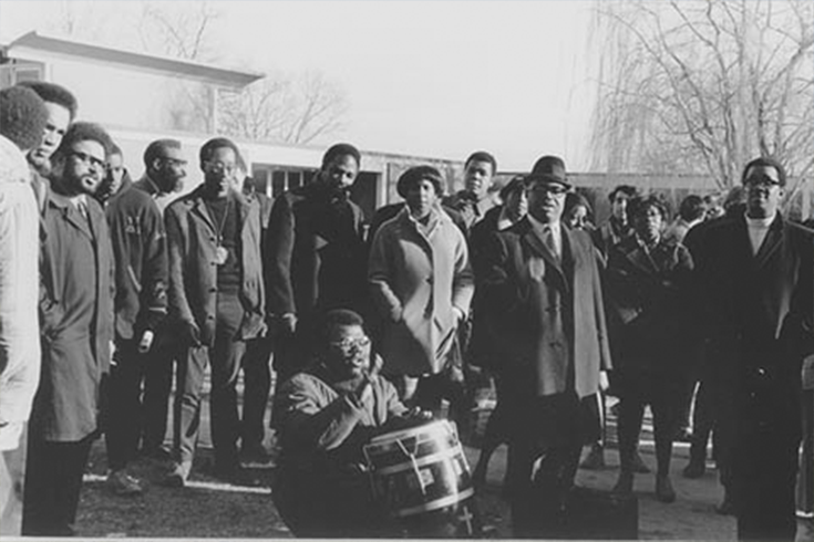 Students "sitting in" in protest at Ford Hall 1969