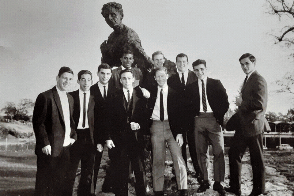  Lloyd Michaels, Harvey Stone, Alvin Stauber, Ron Weinger, Joe Perkins,  Bob Safron, Bob Nelson, Rich Fertel, Rob Hausner, Dick Winkelstern