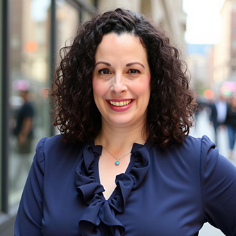 Laura Alpert ’96, Heller MM’98